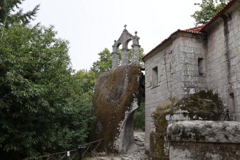 Monasterio de San Pedro de Rocas y centro de interpretación