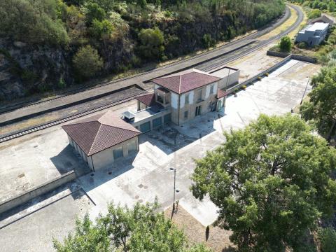 Estación Santa Cruz de Arrabaldo