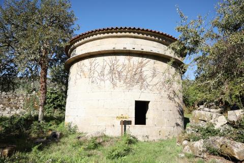 Monasterio de Santa María de Melón