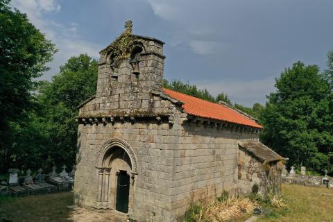 Iglesia de San Mamede de Moldes