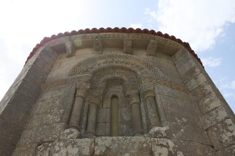 Iglesia de San Xulián de Astureses